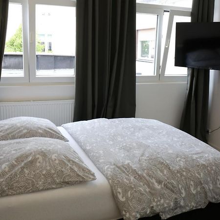 Dreams Bielefeld Hostel Ngoại thất bức ảnh