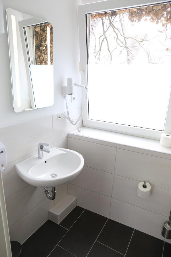 Dreams Bielefeld Hostel Ngoại thất bức ảnh