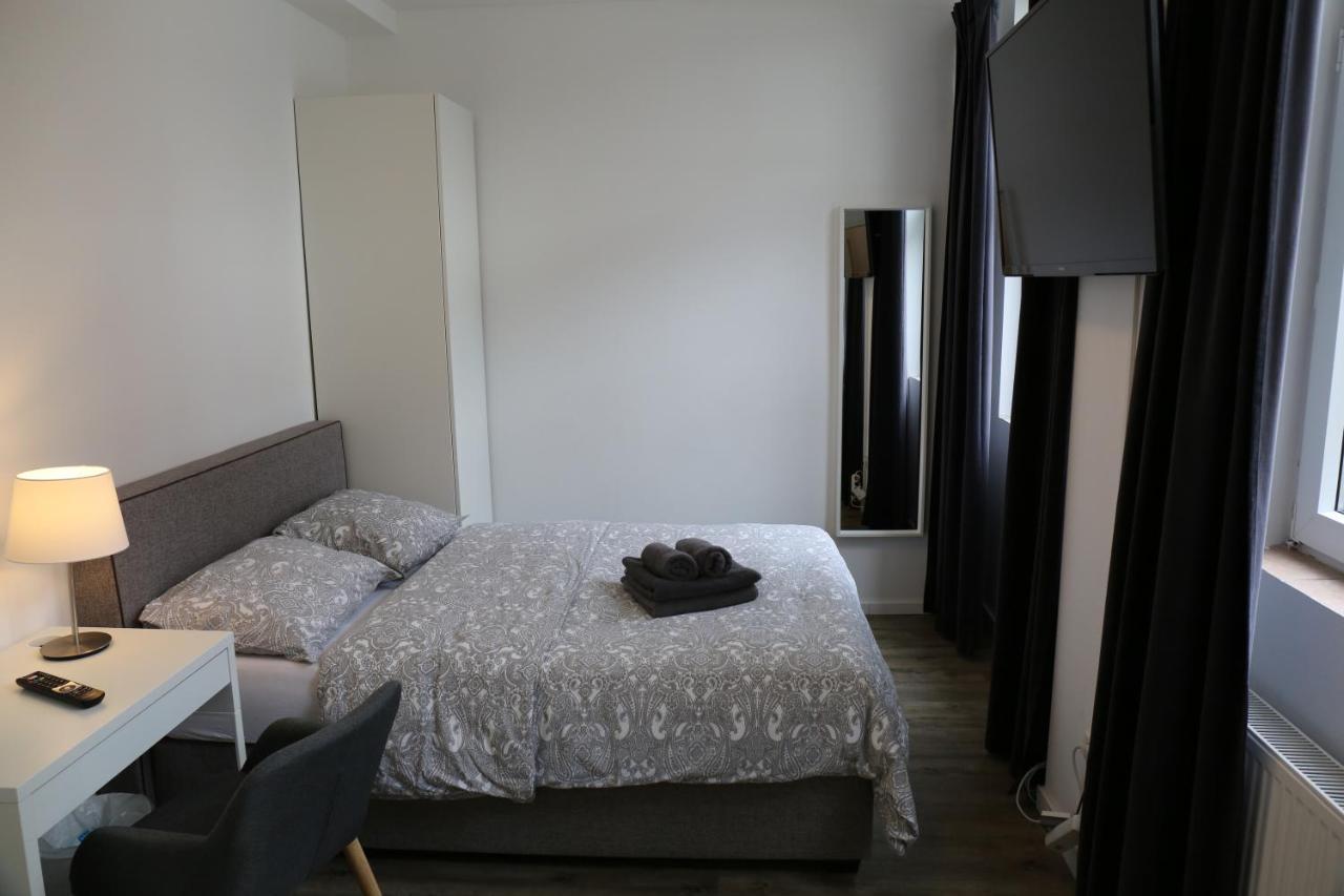 Dreams Bielefeld Hostel Ngoại thất bức ảnh
