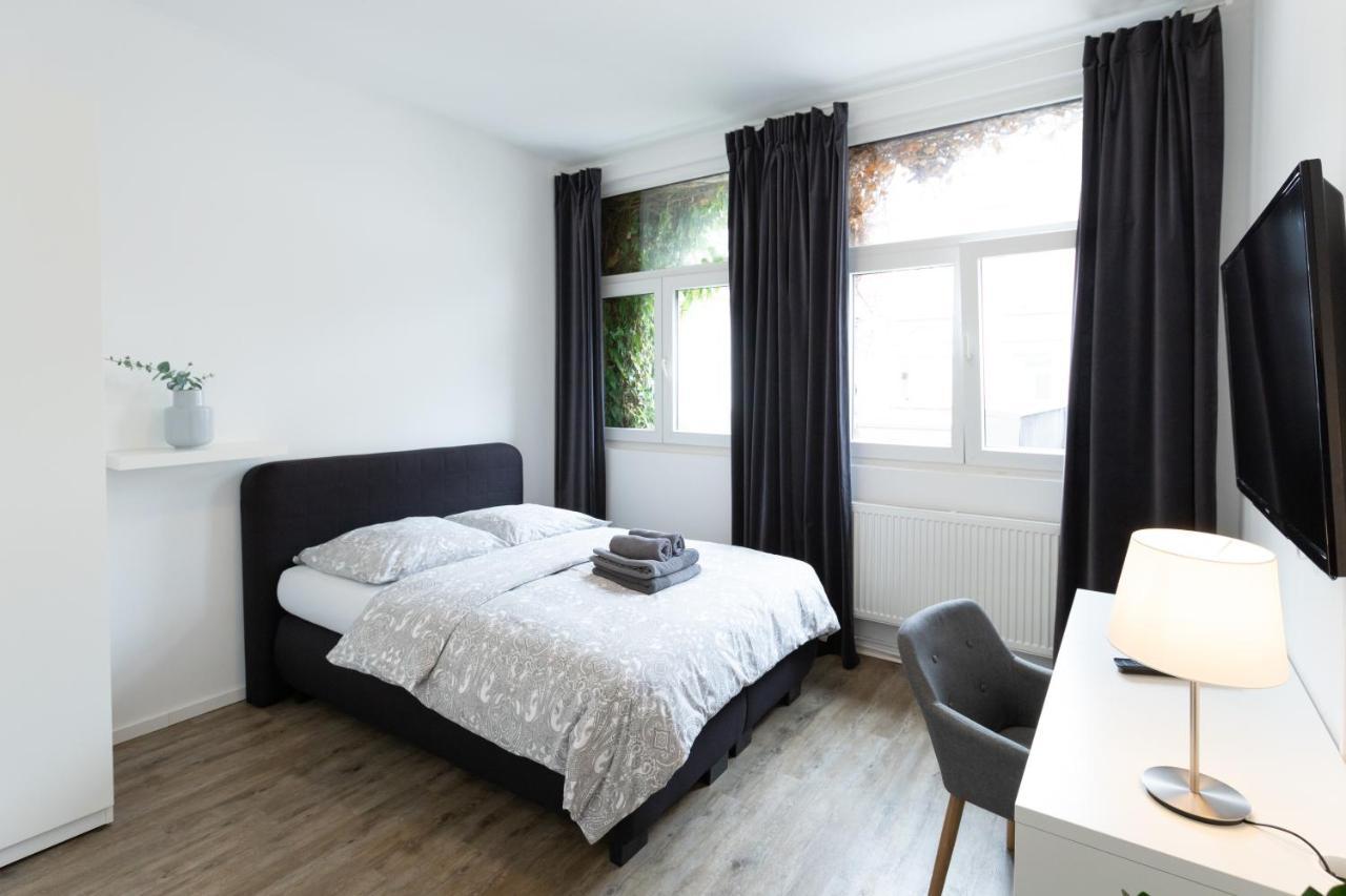 Dreams Bielefeld Hostel Ngoại thất bức ảnh