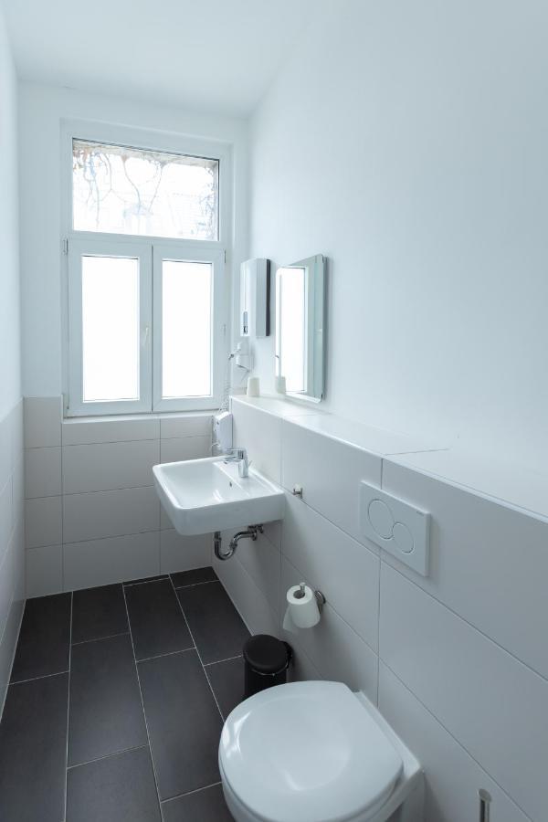 Dreams Bielefeld Hostel Ngoại thất bức ảnh